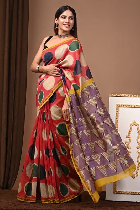 Abstract Printed Designer Saree with Contrast Pallu Plus size